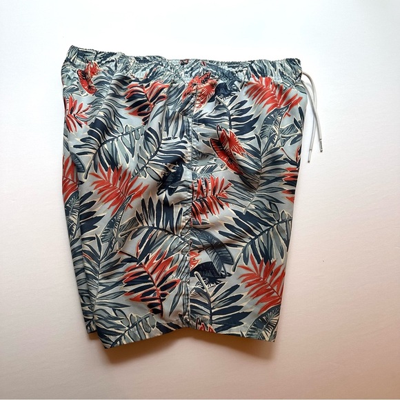 Abercrombie & Fitch Men's Tropical Swim Shorts Large Basket Liner Swimsuit 6.5” - Picture 10 of 11